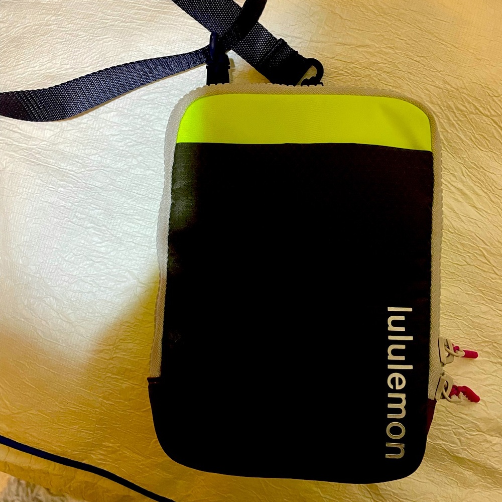 Lululemon Crossbody